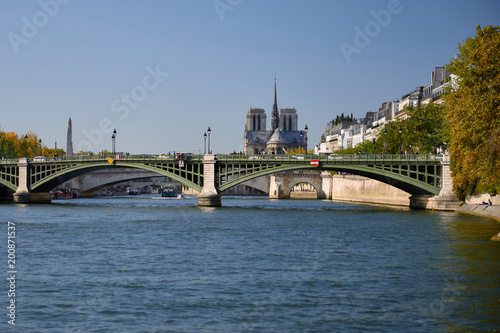 Pictures of Paris while walking along the river Seine