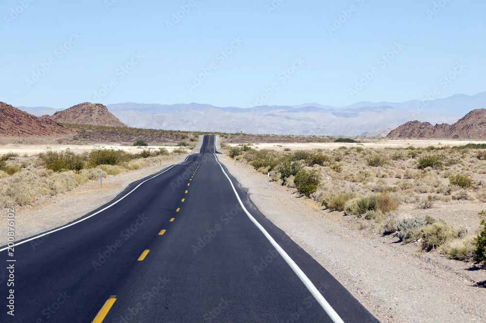 Landesstraße 178 im Tal des Todes, Death Valley Nationalpark, Kalifornien, USA, Nordamerika