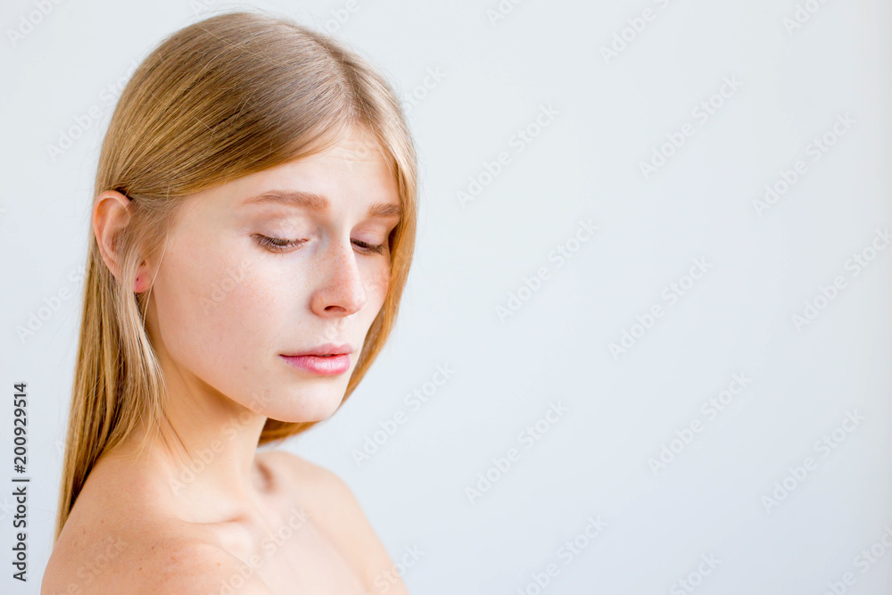 Fototapeta premium beautiful young woman