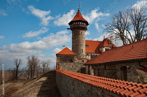 Burg Hnevin photo