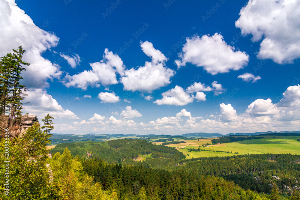 Obraz premium Landscape view from The Ostas table mountain. The national nature reserve Adrspach-Teplice Rocks, Czech republic, Europe.