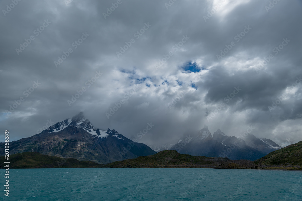 Fototapeta premium Patagonia Mountains