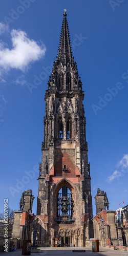 Mahnmal Nikolaikirche Hamburg sonnig