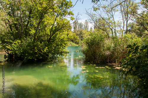 O Parque Nacional de Krka situa-se na Croácia e é muito conhecido pelas suas sete cascatas photo