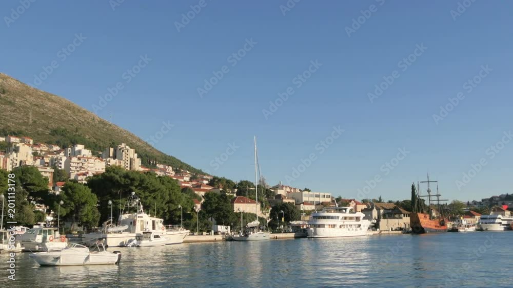 Pan right of the port in Dubrovnik Pan right of the port in Dubrovnik