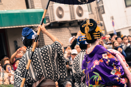 Schilderij op canvas 日本のイベント　花魁道中
