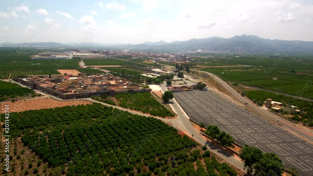 Drone en Mascarell, pequeña población amurallada que pertenece al municipio de Nules, en la provincia de Castellón (España) Video aereo con Dron Drone en Mascarell, pequeña población amurallada que pertenece al municipio de Nules, en la provincia de Castellón (España) Video aereo con Dron