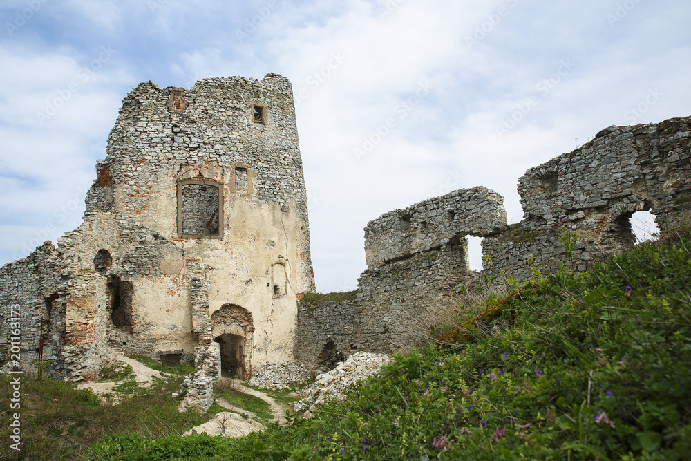Gymes castle