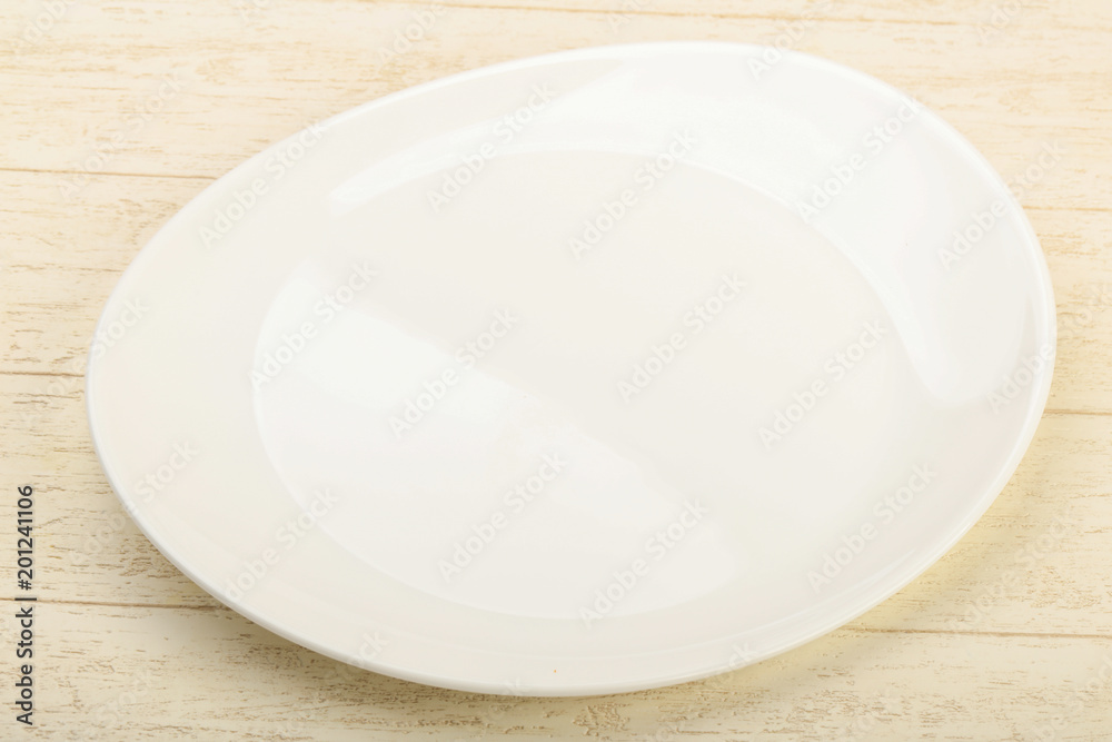 Empty plate