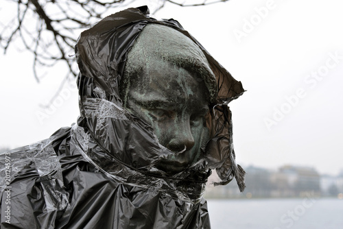 Wall Mural freezing statue in Copenhagen