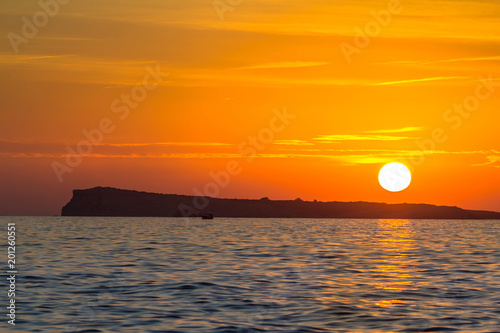 Fototapeta Naklejka Na Ścianę i Meble -  Sunset over sea