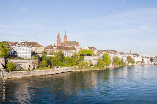 Basel, Stadt, Rhein, Fluss, Münster, Kirche, Pfalz, Grossbasel, Rheinufer, Altstadt, Altstadthäuser, Martinskirche, Rheinsprung, Rheinbrücke, Frühling, Schweiz