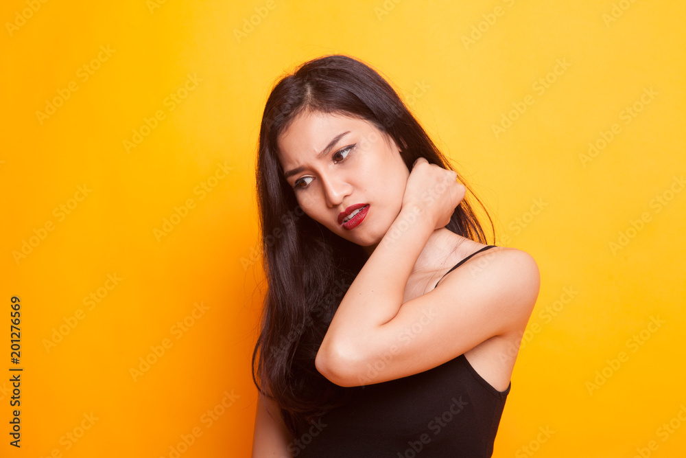 Young Asian woman got neck pain. Young Asian woman got neck pain.