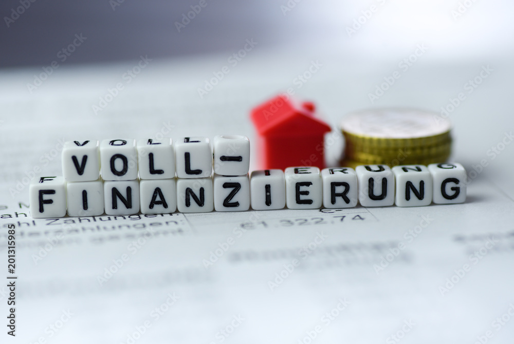 Obraz premium German Word FULL FUNDING formed by alphabet blocks: Vollfinanzierung
