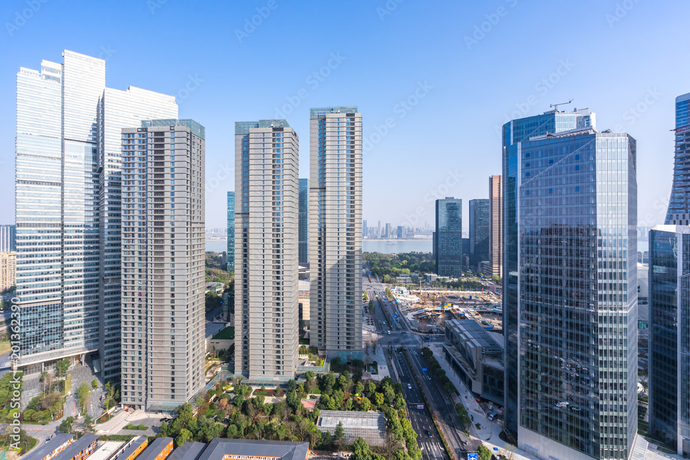 Fototapeta premium modern office building in urban