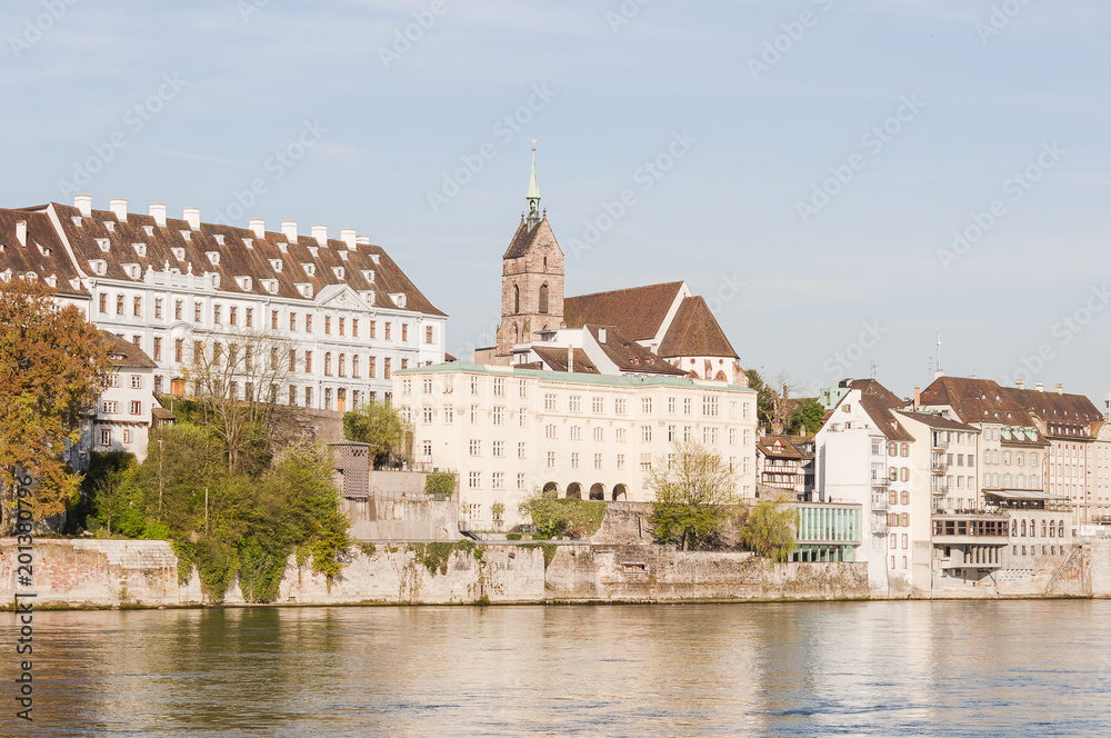 Basel, Stadt, Altstadt, Rhein, Fluss, Rheinsprung, Martinskirche, Altstadthäuser, Rheinbrücke, Grossbasel, Frühling, Schweiz