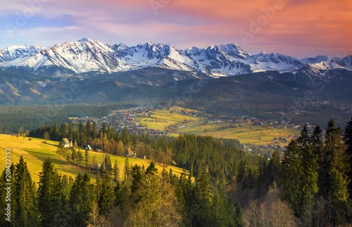 Obraz Polskie Tatry o zachodzie słońca