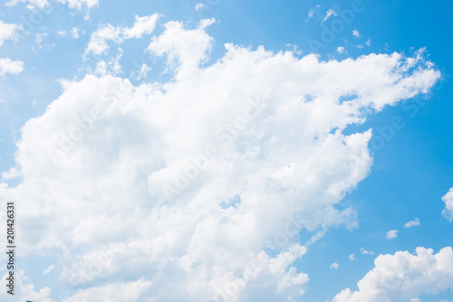 blue sky with cloud