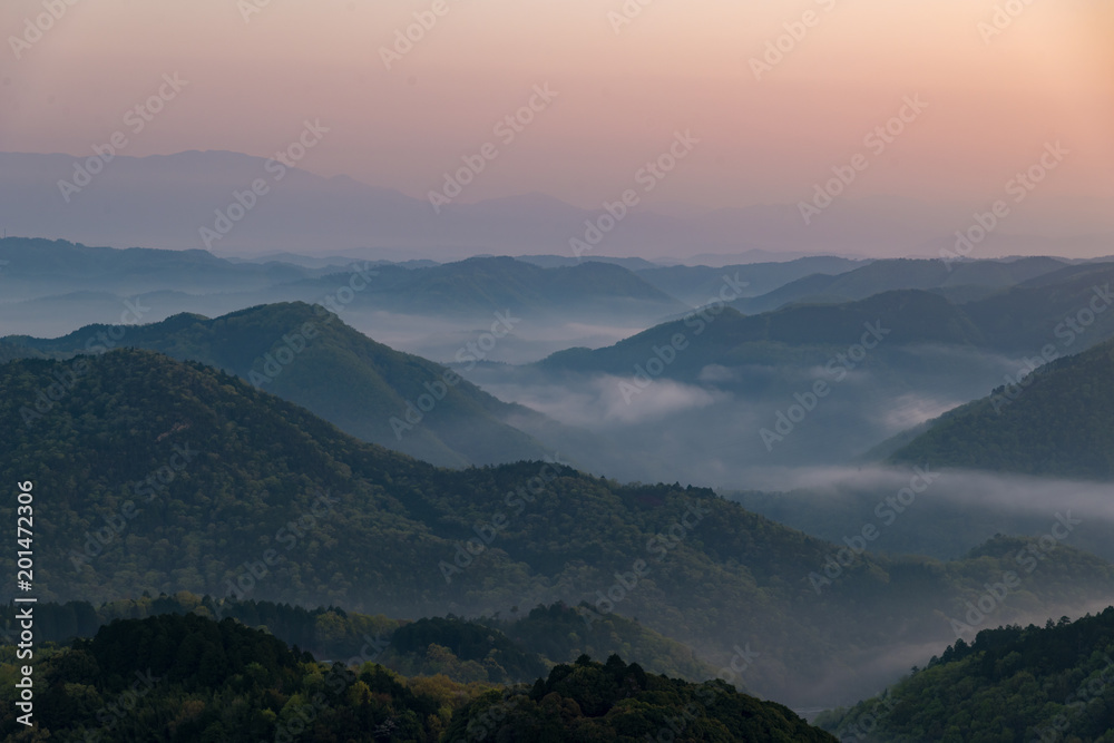 大芦高原から観る夜明けの雲海