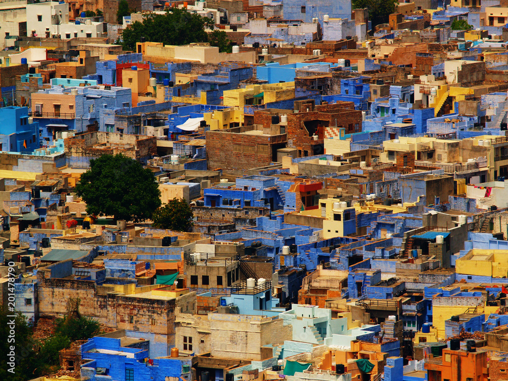 Pittoresque architecture de blue ville, panorama avec beaucoup de batiments en Asie rajasthan