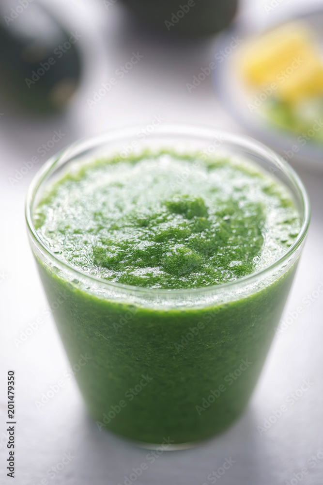 Kale, spinach, pineapple, cucumber green smoothie Kale, spinach, pineapple, cucumber green smoothie