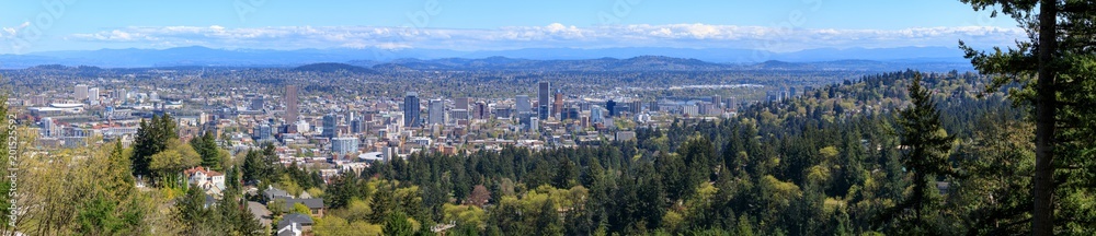Portland Oregon city panorama from Pittock Mansion