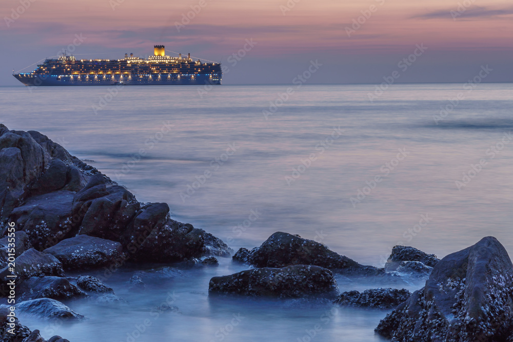 Fototapeta premium Phuket Thailand's Beautiful and Diverse eaches