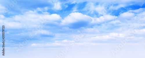 Fototapeta Naklejka Na Ścianę i Meble -  Wide blue sky background, cumulus clouds