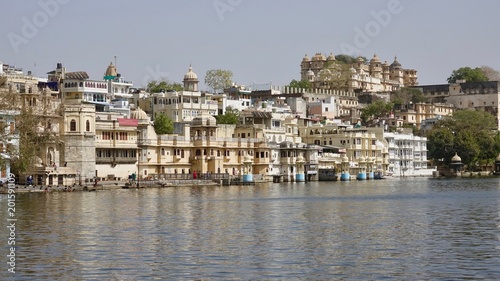 Stadtpanorama von Udaipur in Rajasthan, Indien