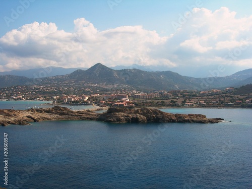 Korsyka, panorama wybrzeża okolicy L'ile Rousse © Ewa