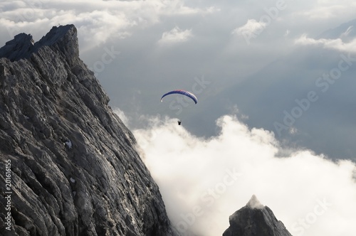 Zugspitze, höchster Berg Deutschlands, Bayern-Tirol, Deutschland, Europa photo