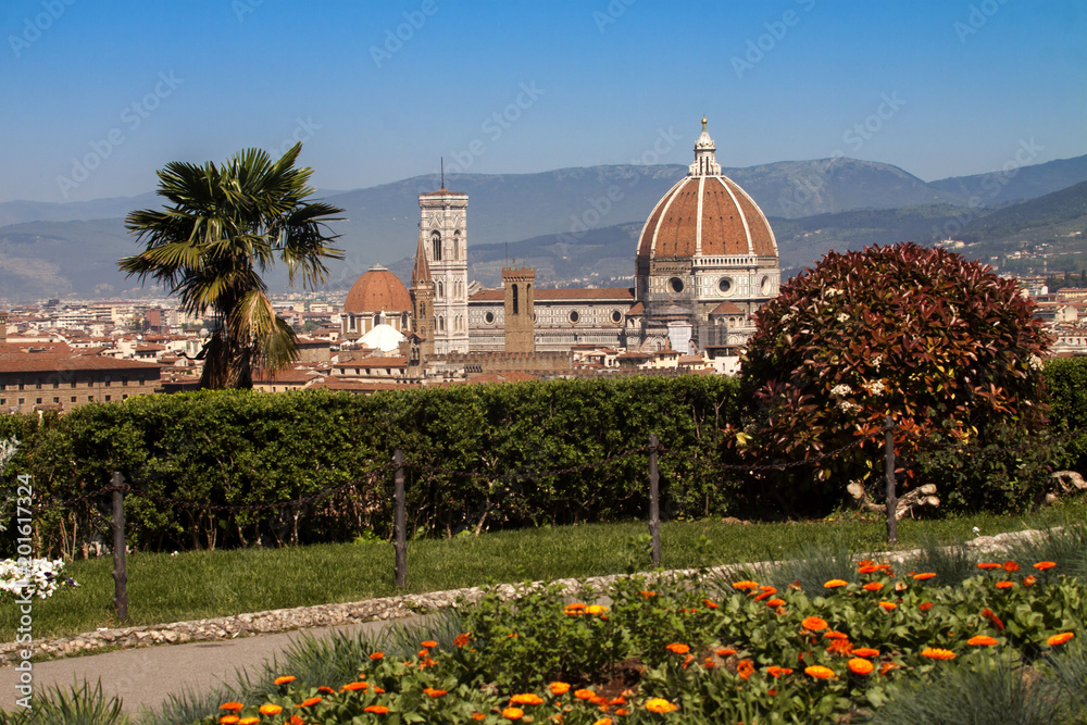 Italia, Toscana, Firenze,il duomo visto da piazzale Michelangelo, e il campanile di Giotto