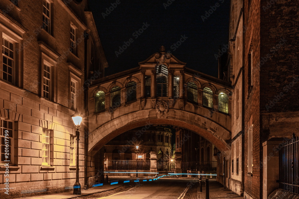 The romantic Bridge of Sighs in Oxford at night - 3
