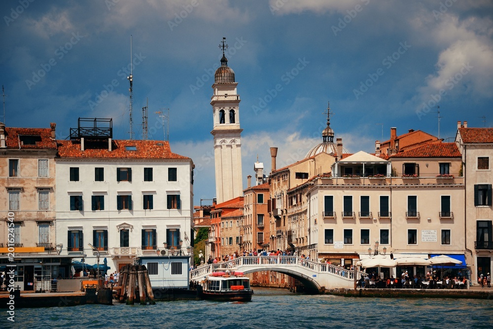 Fototapeta premium City skyline of Venice