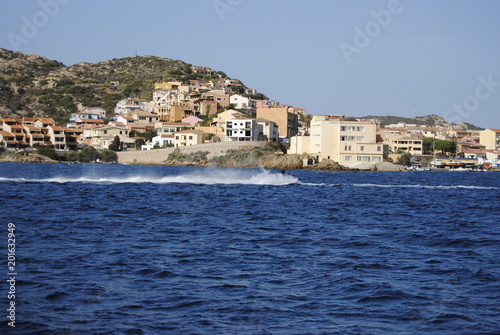 Paisaje de la costa de la isla de CErdeña, Costa Esmeralda, Italia