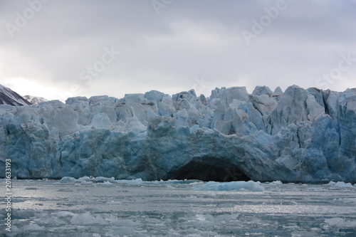 Gletscher-Spitzbergen © bummi100