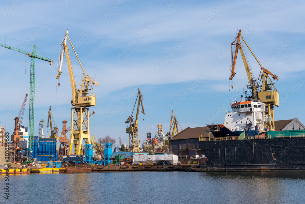 Oil rig docked in shipyard of Gdansk. Poland Oil rig docked in shipyard of Gdansk. Poland