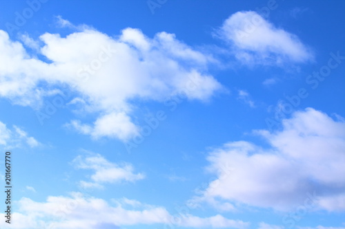 Fototapeta Naklejka Na Ścianę i Meble -  Beautiful blue sky and cumulus clouds. Background. Landscape.