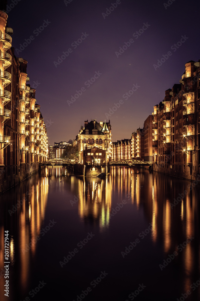 Obraz premium Hamburger Wasserschloss