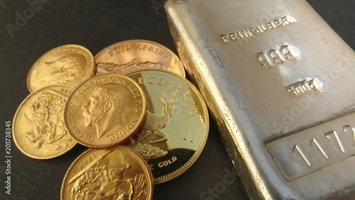 Goldmünzen / Silberbarren