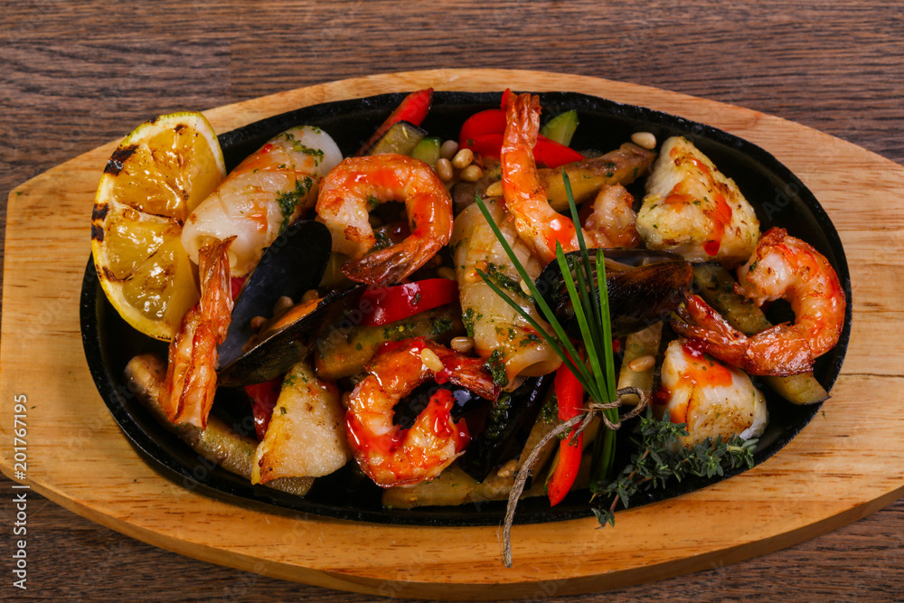 Seafood pan mix Seafood pan mix