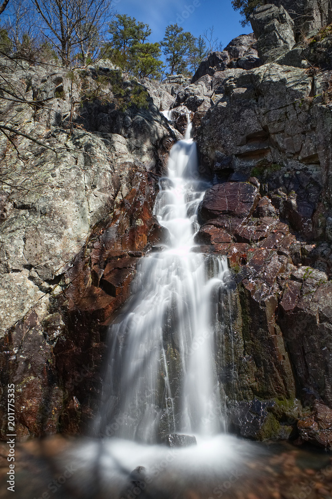 Obraz premium Ozark Waterfall