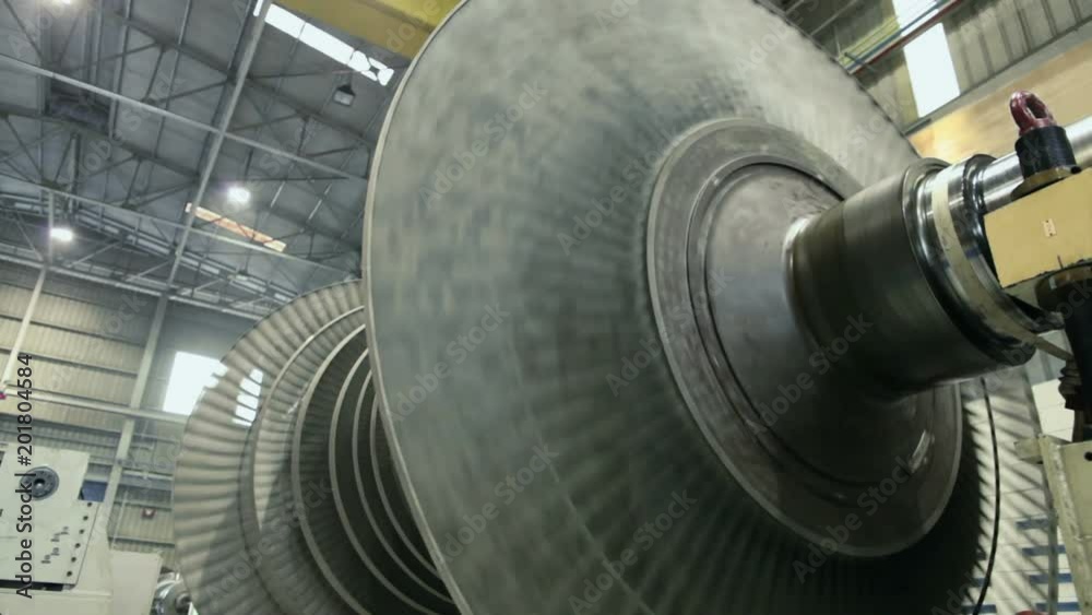 Balancing process of a steam turbine in the workshop