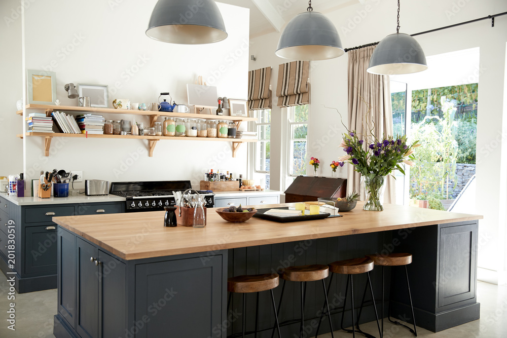 Large family kitchen in period conversion house, angled view - obrazy, fototapety, plakaty 