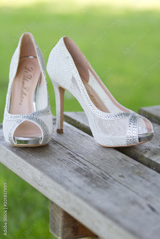 Obraz premium wedding shoes