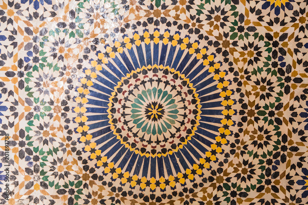 Historisches Mosaik in einer kasbah in Marokko