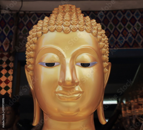 Buddha face