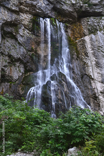falls in mountains