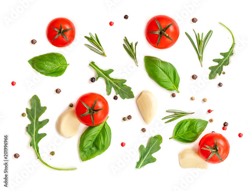 Fototapeta Naklejka Na Ścianę i Meble -  Seamless pattern with fresh vegetables, herbs and spices. Isolated on white background. Top view.