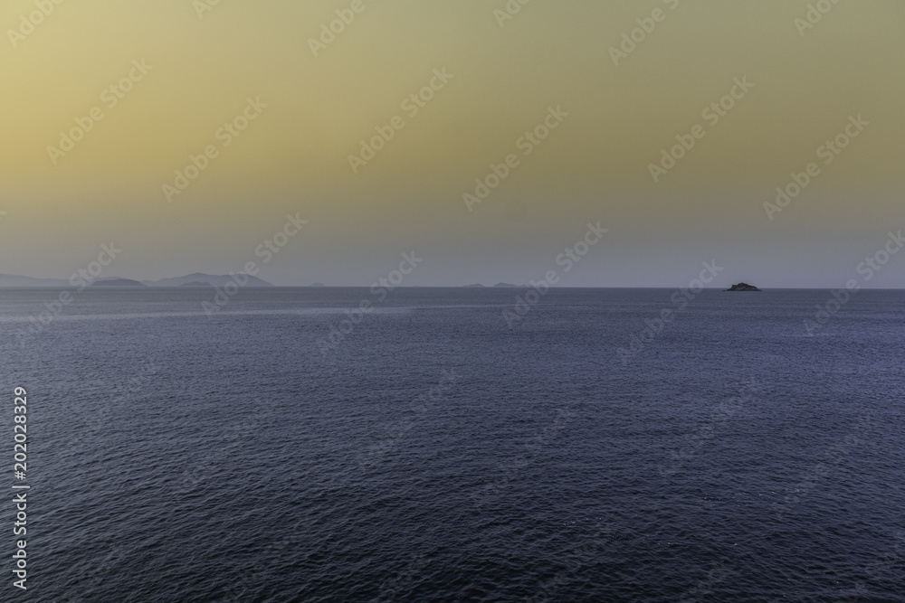 the horizon the horizon